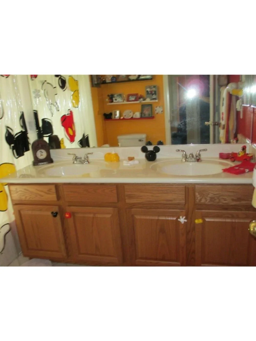 Disney Scattered Mickey Mouse Parts 70